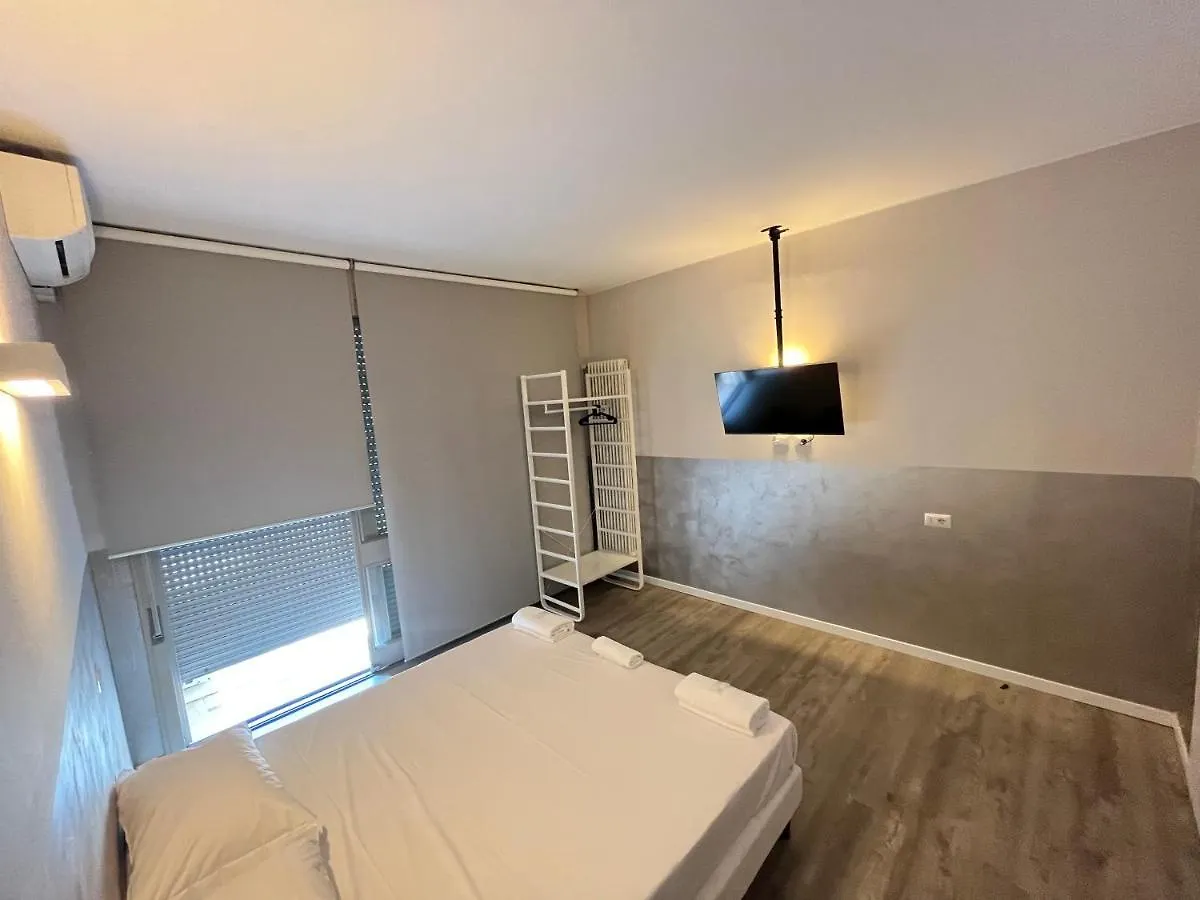 Bergamo Automatic Rooms Self Check-In 0*,